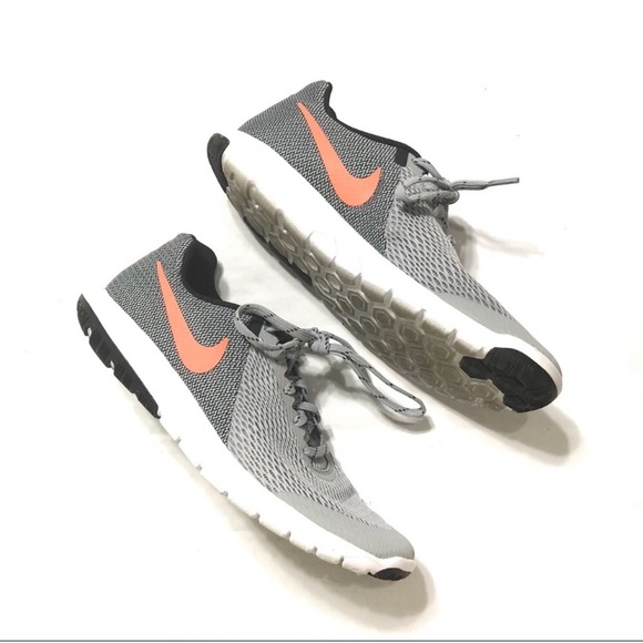 grey and peach nike shoes
